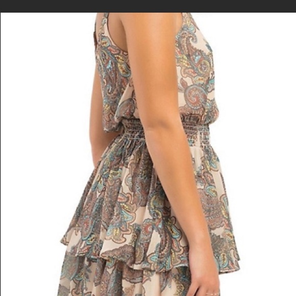 Paisley Tiered Dex Dress - Picture 8 of 9